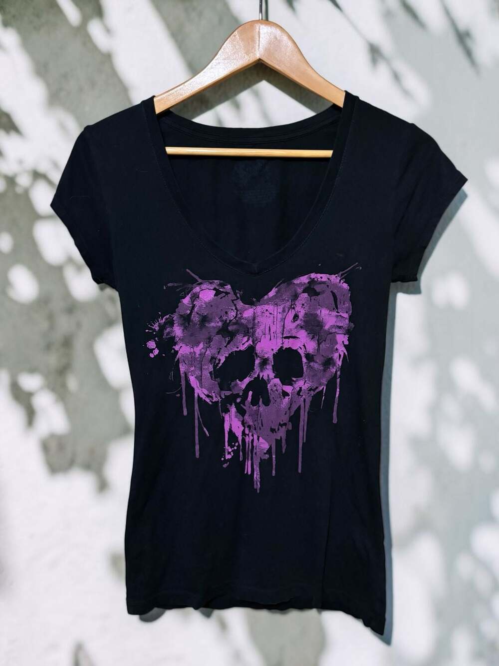 Stranded Black V-Neck T-Shirt with Pink Dripping Skull Heart Graphic